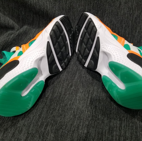 SOLD 🥰 Nike Huarache E.D.G.E. - Picture 4 of 8